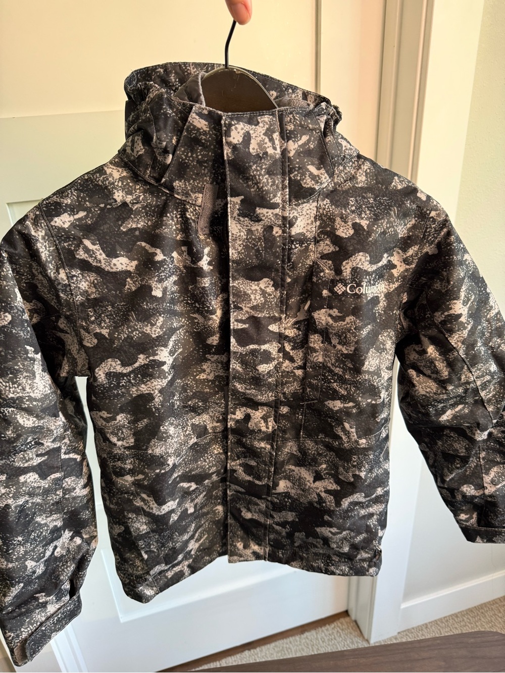 Columbia Kids Black & Gray Camo waterproof winter Jacket